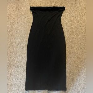 InG (international Newport Group) strapless black body con midi dress